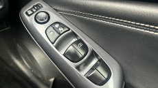 Nissan Juke 1.0 DiG-T 114 N-Connecta 5dr DCT Petrol Hatchback